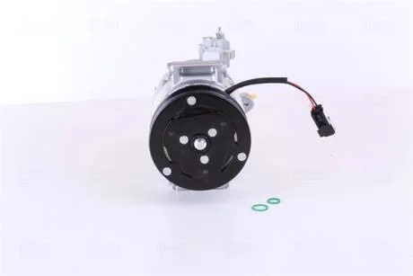 Компрессор кондиционера NISSENS 890758
