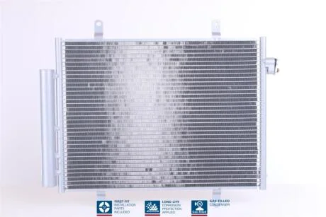 Радіатор кондиціонера NISSENS 940747