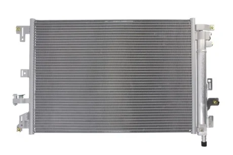 Радиатор кондиционера NISSENS 940830
