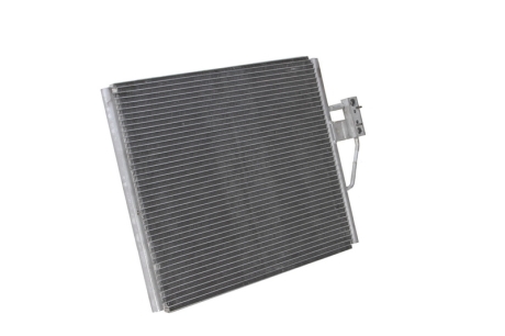Радиатор кондиционера NISSENS 94529 (фото 1)
