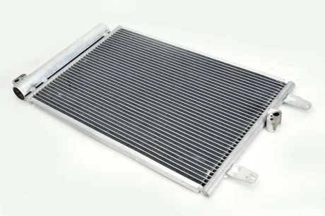 Радиатор кондиционера NISSENS 94575