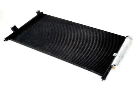 Радіатор кондиціонера First Fit NISSENS 94893