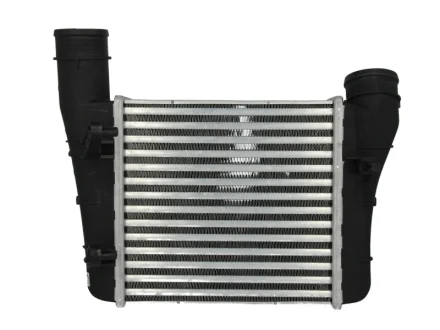 Інтеркулер AUDI A 4/S4 (B6, B7) (00-) (вир-во Nissens) NISSENS 96707