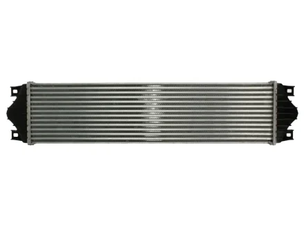 Інтеркулер NISSENS 96767