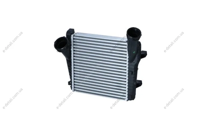 Радиатор интеркулера Audi Q7/VW Touareg 3.0/4.1 03- (R) NRF 30198 (фото 1)