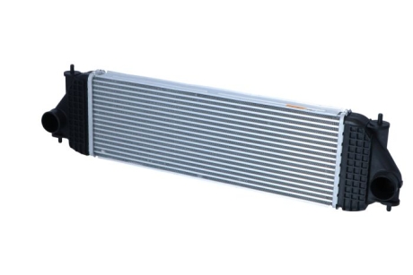 Радиатор интеркулера NRF 30393 (фото 1)