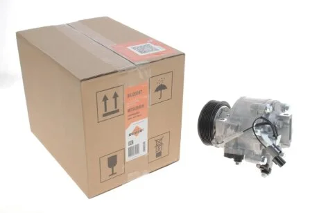 Компресор кондиціонера Citroen C4 Aircross/Peugeot 4008 1.6-1.8 HDi 12- NRF 320097