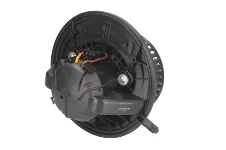 Моторчик печки MB A-class (W169)/B-class (W245) 04-12 NRF 34043