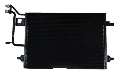 Радіатор кондиціонера VW Passat 1.6-2.8 94- NRF 35199