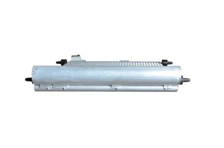 Радіатор кондиціонера Citroen Xsara/Peugeot 406/607 1.8-3.0 98-11 NRF 35437