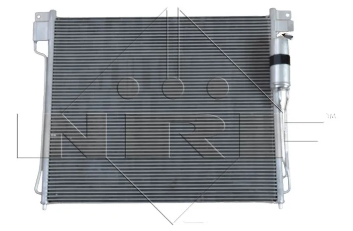 Радиатор кондиционера (с осушителем) Nissan Navara NP300 2.5 dCi 05- NRF 35582 (фото 1)