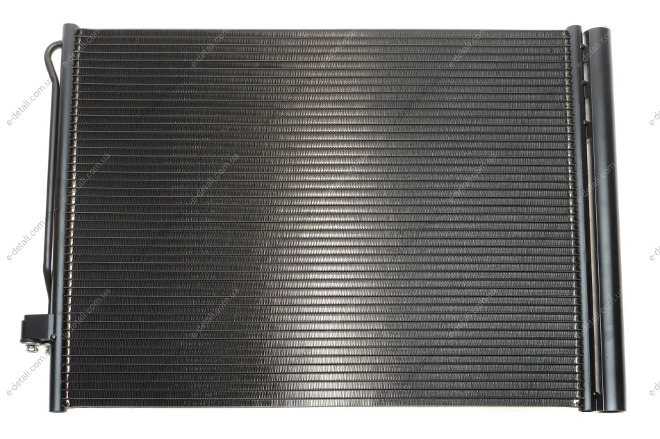 Радиатор кондиционера BMW X5 (E70/F15/F85)/X6 (E71/E72)/(F16/F86) 2.0D-4.8 06-19 NRF 35906 (фото 1)