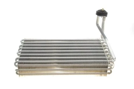 Радиатор кондиционера Citroen Jumpy/Peugeot Expert/Fiat Scudo 1.6-2.1D 94-06 NRF 36136