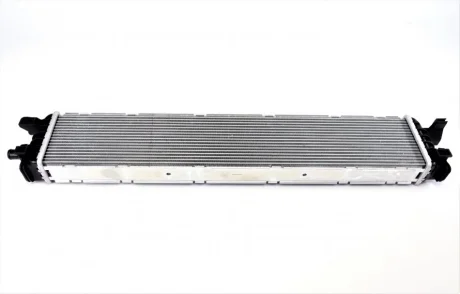 Радіатор охолодження Audi A4-A8 2.0D-4.0 07-18 NRF 50037