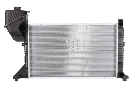 Радіатор охолодження MB Sprinter 2.9TDI 96-00 NRF 50557