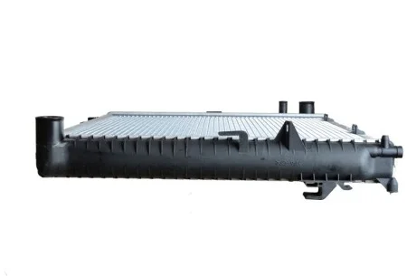 Радиатор охлаждения MB E-class (W210) 3.0 D 95-99 NRF 50575