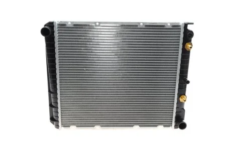 Радіатор охолодження Volvo 740/940 2.0-2.3 85-94 NRF 514782