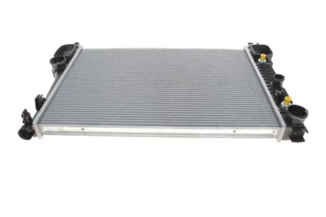 Радиатор охлаждения MB S-class (W221/C216) 05-13 NRF 53839