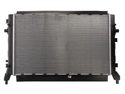 Радіатор охолодження VW Caddy III/IV 10- NRF 53884