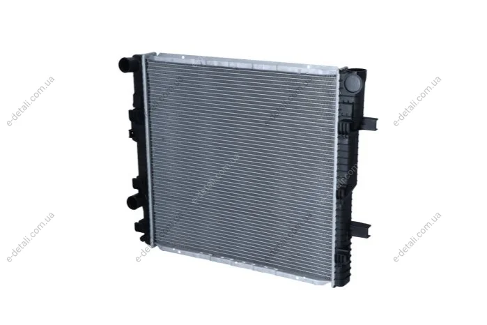 Радиатор охлаждения MB Vario 2.9TDI 96- NRF 53895 (фото 1)