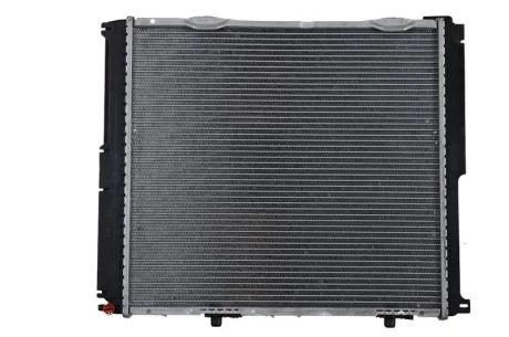 Радиатор охлаждения MB E-class (W124/S124) 93-96 NRF 58164