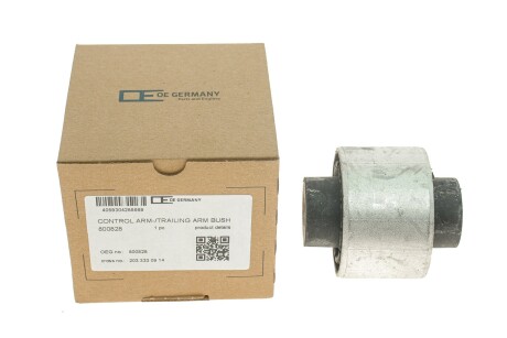 Сайлентблок рычага (переднего/снизу) MB C-class (W203) 00-07 OE Germany 800828