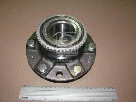 Маточина передн. (вир-во PMC-ESSENCE) PARTS-MALL HCMA-070