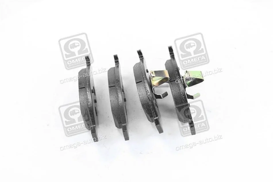 Колодка тормозов. диск. KIA SEPHIA-II (выр-во) PARTS-MALL PKB-005 (фото 1)