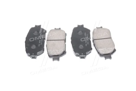 Колодки гальм. TOYOTA RAV4 1.8I 16V 01.02 - передн. (вир-во) PARTS-MALL PKF-040
