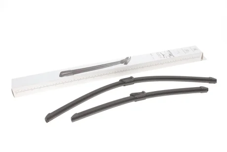 Щетки стеклоочистителя (600/450mm) Peugeot 308 07-/VW Caddy 10- Peugeot/Citroen 1611631080