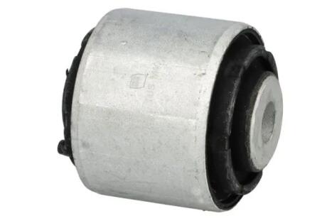 Сайлентблок переднього важеля REINHOCH RH140078