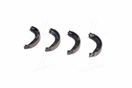 Колодка тормозов. BMW 5 SERIES (E28) 81-87, 5 SERIES (E34) задн. (выр-во Remsa) REMSA 4404.00
