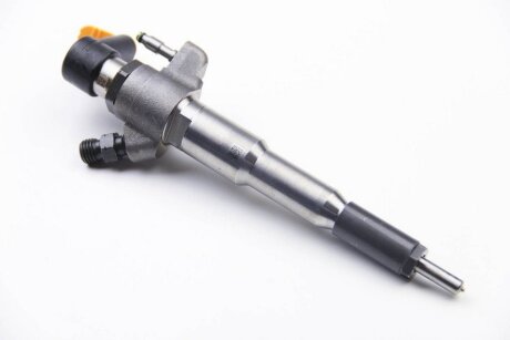 Форсунка дизель нова Siemens 14- 2.3DCI 16V Master III 10-, Opel Movano B 10-21 RENAULT 166000372R