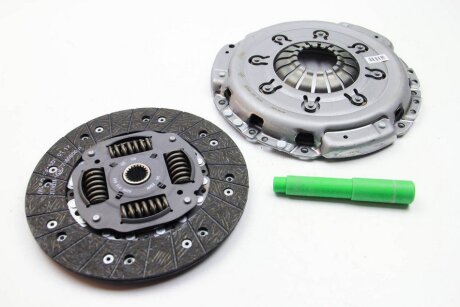 Сцепление (к-кт.) 1.9dCI 01- 242mm /MASTER (двиг. <<C039090) RENAULT 77 11 135 965