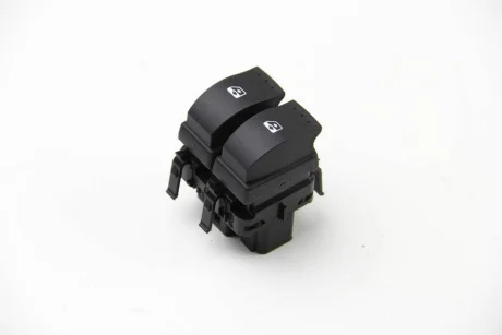 Кнопка стеклоподемника RENAULT 82 00 315 034