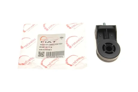 Подушка радиатора Fiat Doblo 1.3D/1.4/1.9D 04- ROTWEISS RWS3112