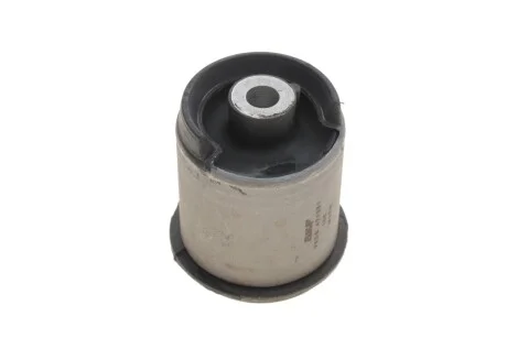 Сайлентблок балки (задней) VW Golf IV/Bora 00-06 SKF VKDS 471001