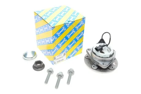 Підшипник маточини (передньої/задньої) Opel Signum/Vectra C 1.8-3.2 V6 02- (+ABS) SNR NTN R153.40