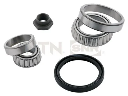 Подшипник ступицы (передней) VW T3 79-92 (21.98x45.24x15.49/41x68x17.5) (к-кт) SNR NTN R154.24