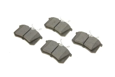 Колодки гальмівні (задні) VW Golf/Passat 83-02/ Peugeot 405 87-96 (87.1x52.8x15.1) Solgy 209057