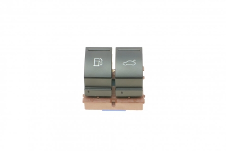 Кнопка управления крышкой багажника и топливного бака VW Passat CC/Eos 10- Solgy 401048