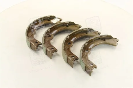 Колодки гальма стоянки Tivoli (15-), Korando C (10-) AWD / Santa fe/Sorento (09-) SsangYong SSANGYONG 4833A34010