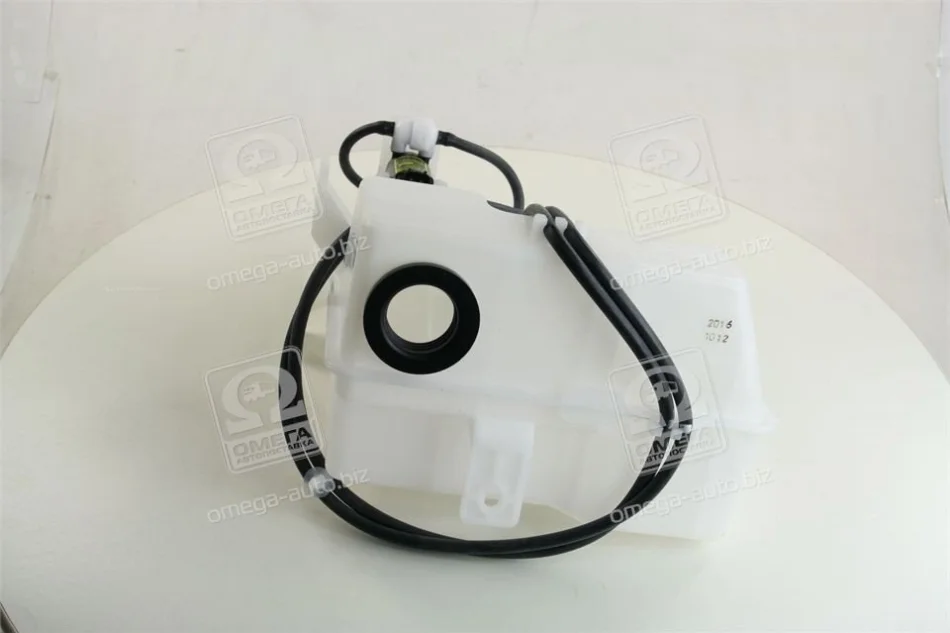 Бачок омывателя (к-кт с насосом и трубками) Korando C (10-) SsangYong SSANGYONG 7841034002 (фото 1)