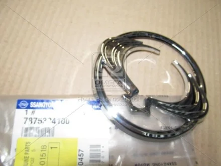 Емблема решітки радіатора Actyon (13-), Actyon Sports (12-), Korando C (10-) SsangYong SSANGYONG 7875334100