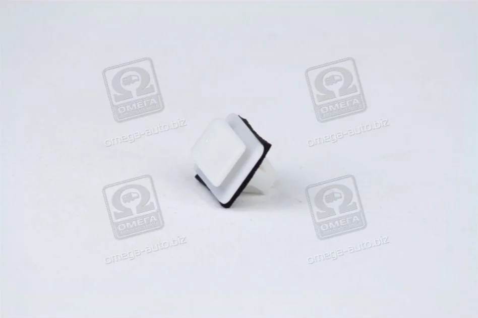 Клипса крепления молдинга бокового SsangYong SSANGYONG 7956821000 (фото 1)