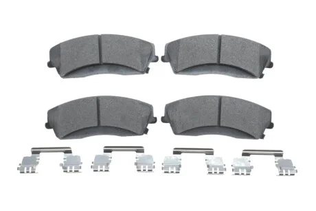 Колодки тормозные (передние) Chrysler 300C 04-/300 II 12-/Dodge Challenger 08-/Charger 05- TEXTAR 2241701