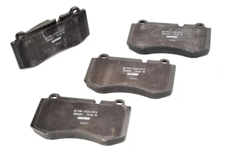 Колодки гальмівні (передні) MB (W211/W221D) 2.1-5.5 05-13 (Brembo) Q+ TEXTAR 2396001