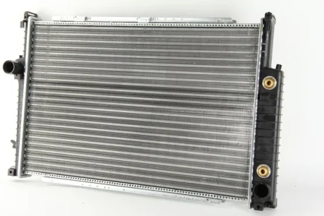 Радиатор THERMOTEC D7B019TT