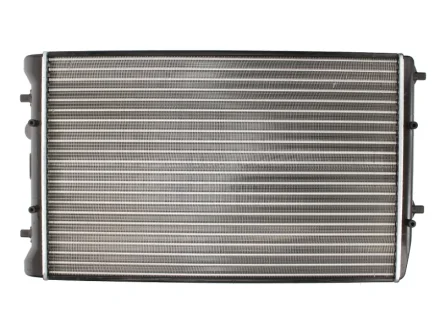 Радіатор THERMOTEC D7S002TT