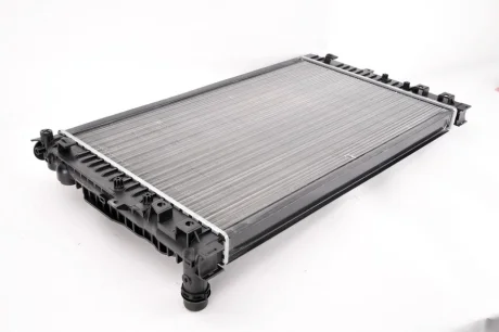 Радіатор THERMOTEC D7W052TT